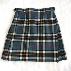Wool Plaid Skirt (Made in Scotland 🏴󠁧󠁢󠁳󠁣󠁴󠁿)